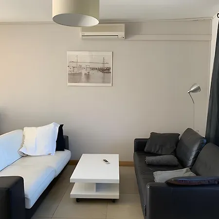 Maison Bord De