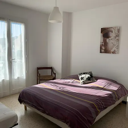 Maison Bord De